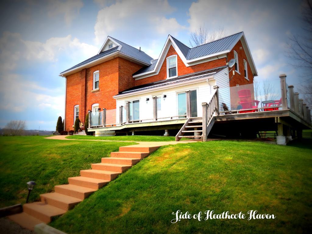 Heathcote Haven Bed & BreakfastClarksburg エクステリア 写真